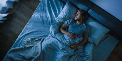 化妝品加工廠家提醒你,睡眠不足會(huì)導(dǎo)致的健康問題